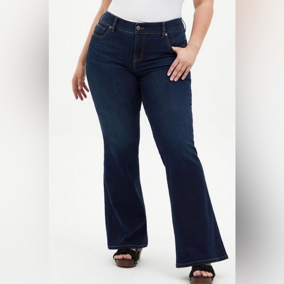 torrid Denim - TORRID Bombshell Flare Jeans